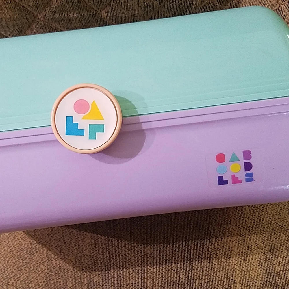 Caboodles On-The-Go Girl Cosmetic Makeup Case Travel Storage Retro Y2K
